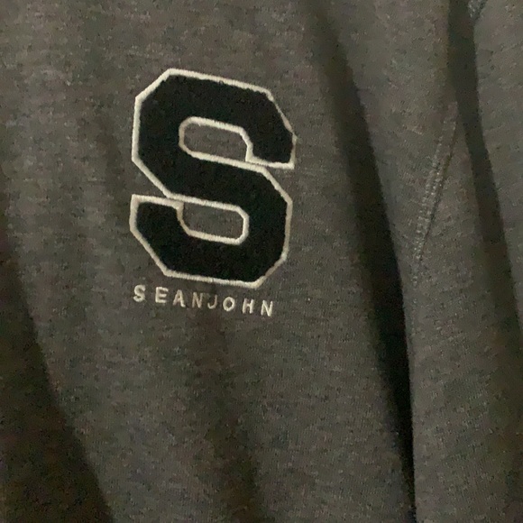 Sean John XXL Charcoal Hoodie - Picture 2 of 3